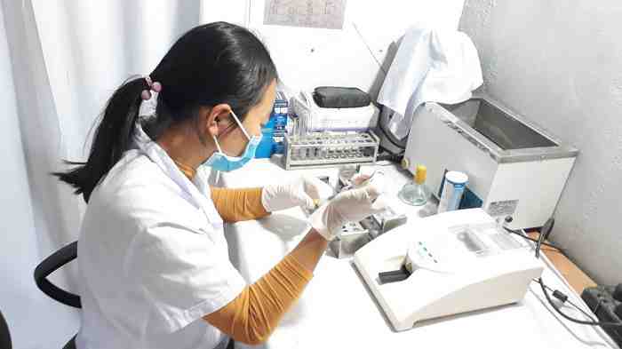 máy xét nghiệm sinh hóa tả phìn hồ