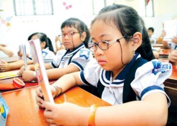 Dịch tễ học bệnh cận thị