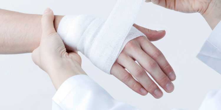 Giới thiệu phác đồ điều trị vết thương lóc da.