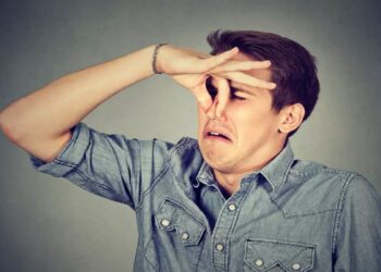 Đánh rắm khi đang họp – Khắc phục thế nào.